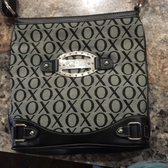 XOXO Handbags - XOXO crossbody purse